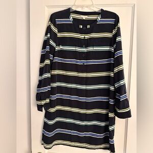 Polished and comfortable Gap henley dress